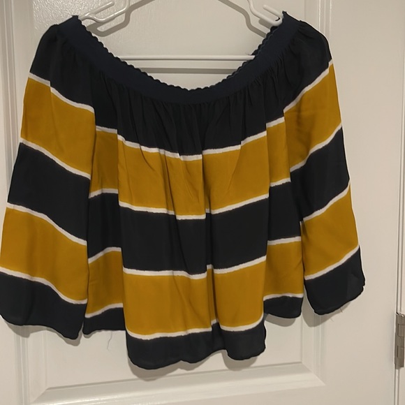 ZARA off shoulder - Picture 3 of 4